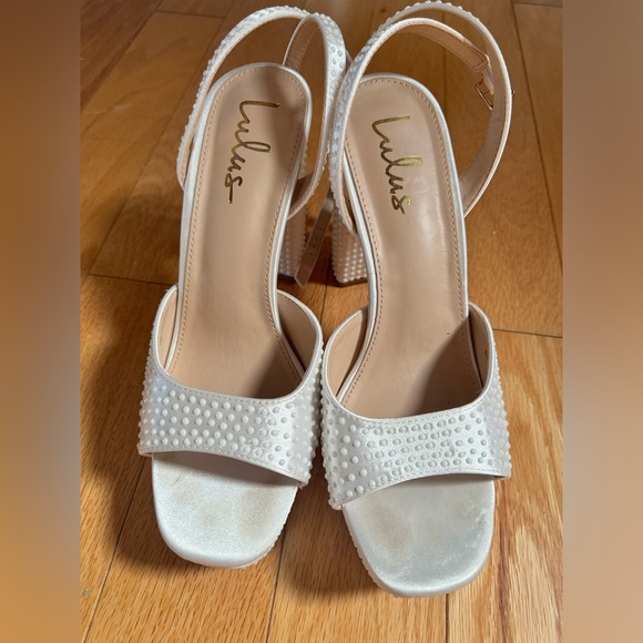 Lulus white satin pearl platform ankle strap high heel sandals size 9 - Picture 5 of 6